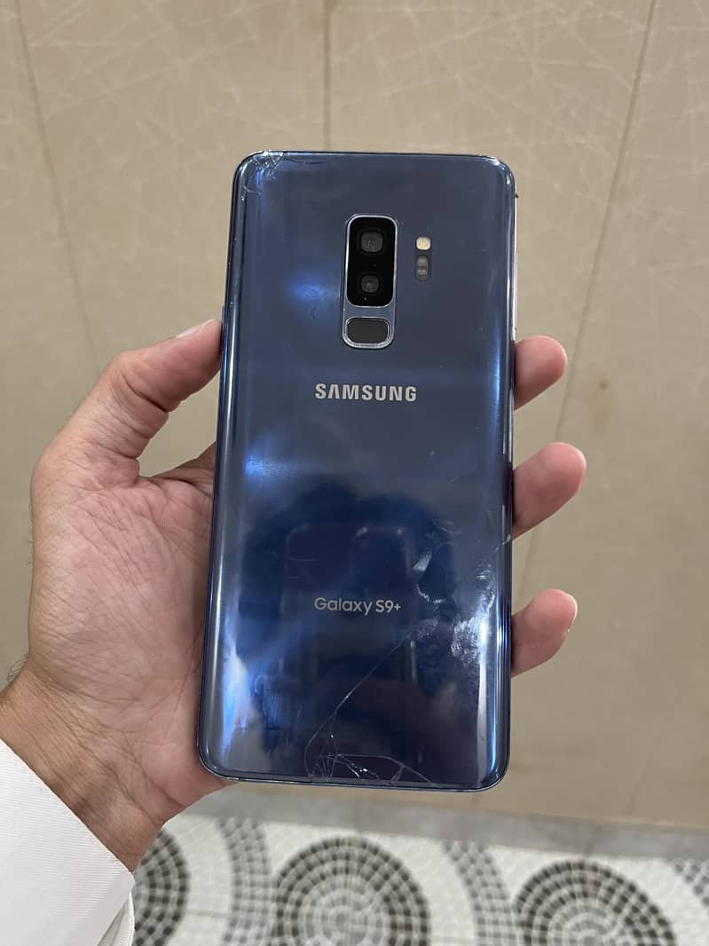 Samsung Mobile S9 Plus 4