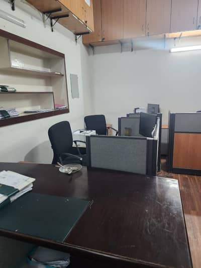 50 Marla Independent House Available For Silent Office