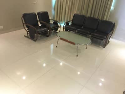 20 Marla Independent Lower Portion Available For Rent