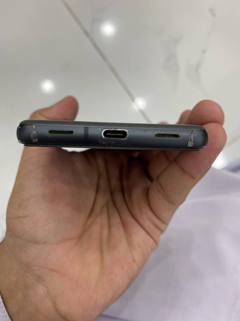 Google Pixel 7a 5