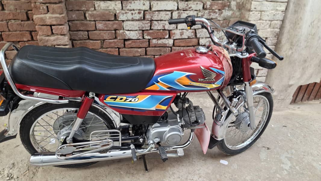 Honda cD70 5