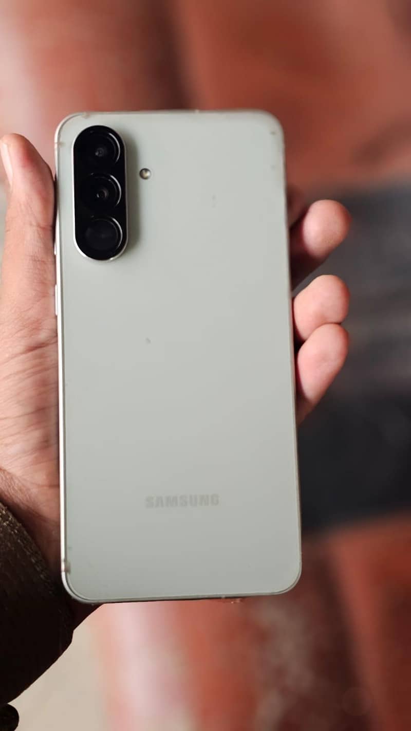 Samsung Mobile A56 7