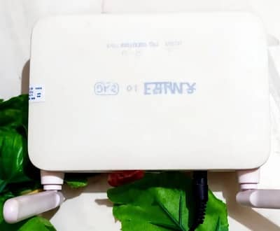 Huawei 4G Net Device, Gently used