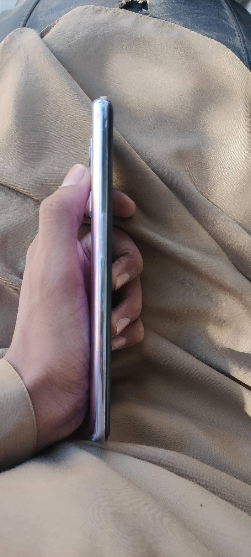 One Plus 9 5g 3