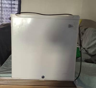 Haier Mini Fridge