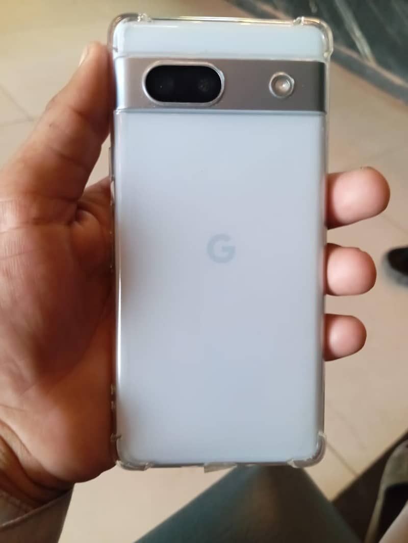 Google Pixel 7a 2