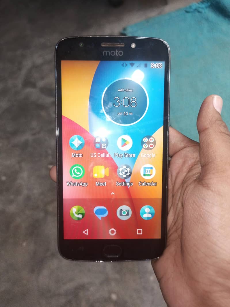 Motorola Moto E4 0