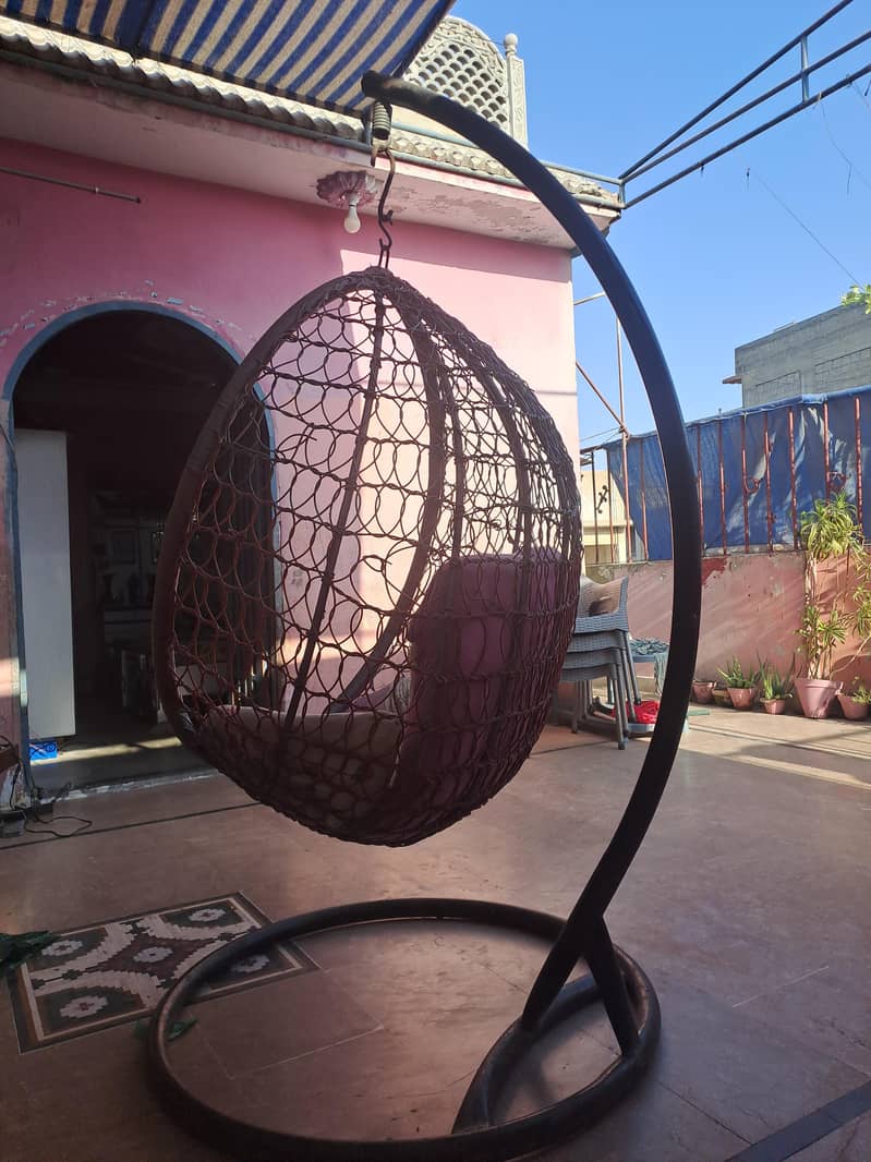 egg swing chair 1
