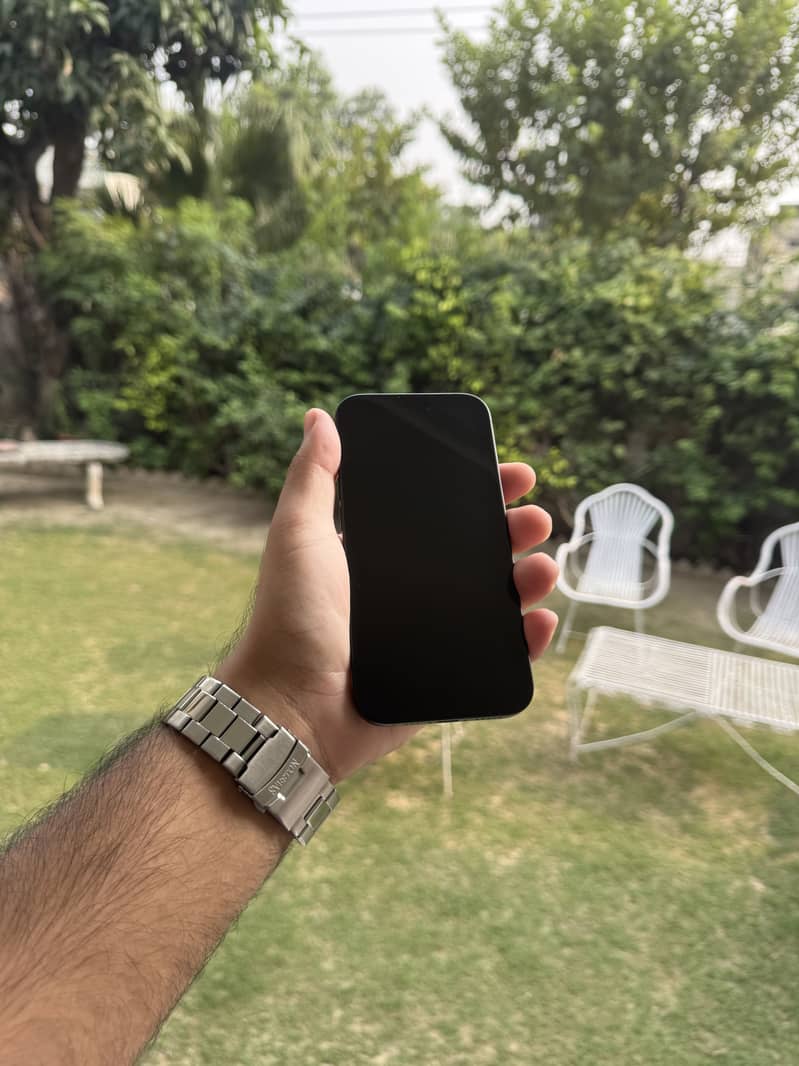 Apple iPhone 15 2