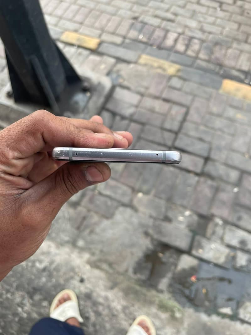 Samsung Mobile A7 6