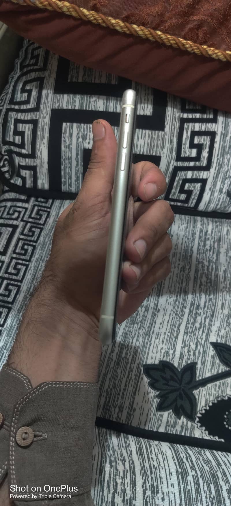 Apple iPhone 11 4