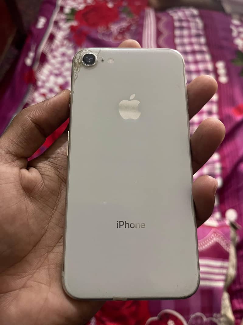 Apple iPhone 8 0