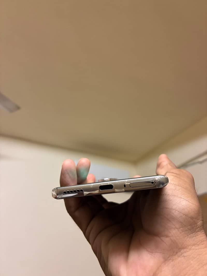 Tecno CAMON 40 Pro 3