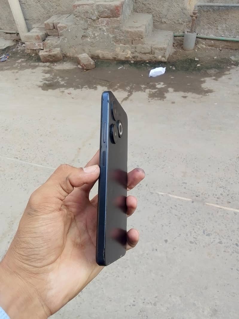 Infinix Smart 8 2