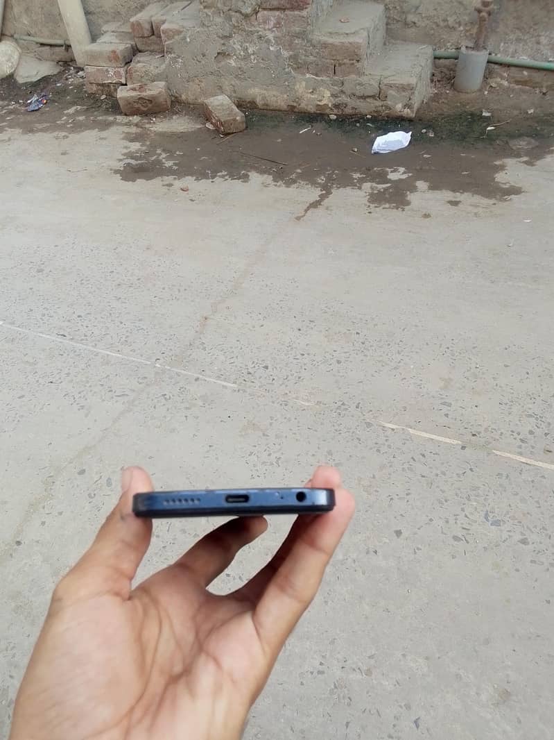 Infinix Smart 8 3