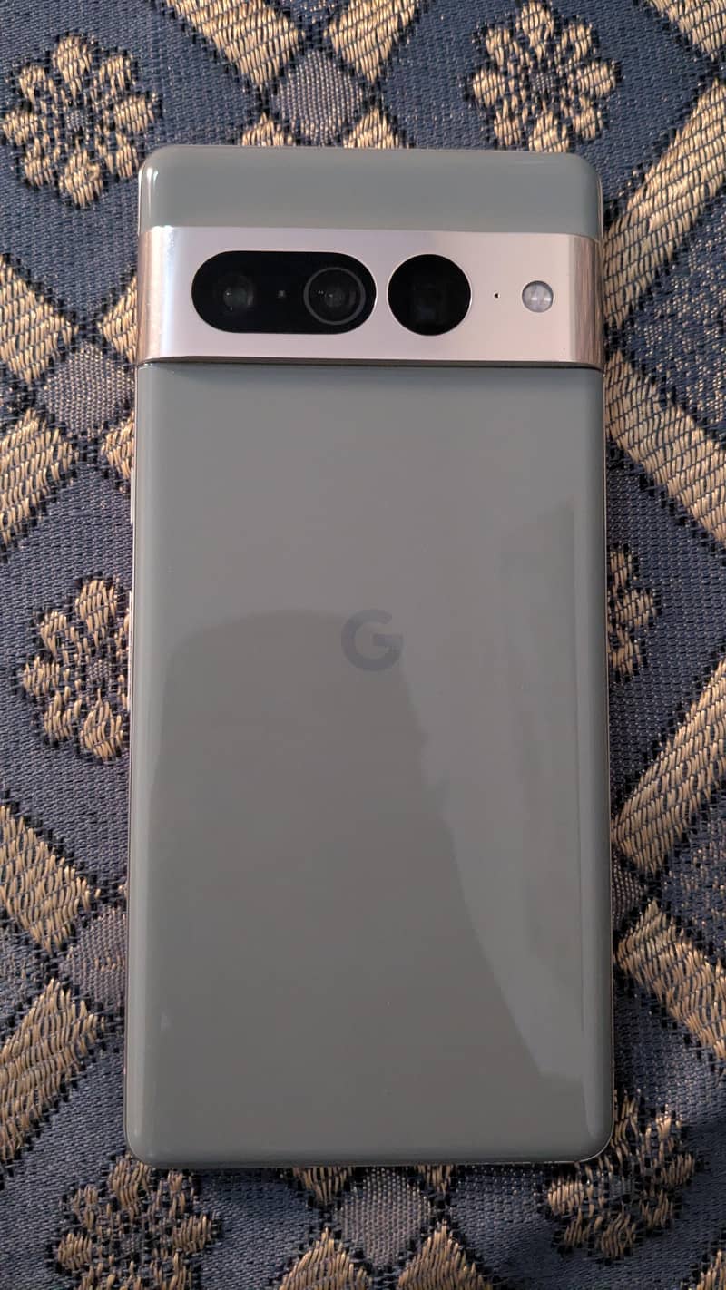 Google Pixel 7 Pro 0