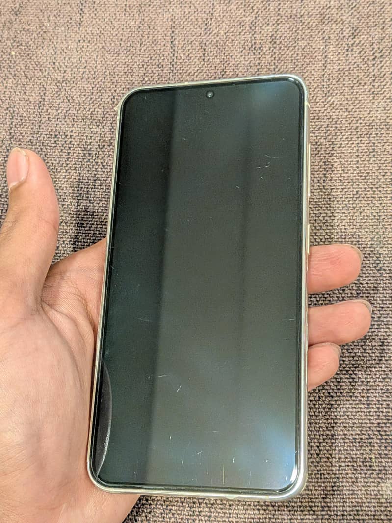 Samsung S23 9