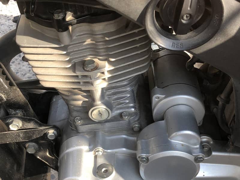 CB 125 7