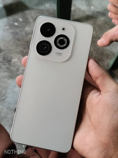 Infinix Smart 8 Pro