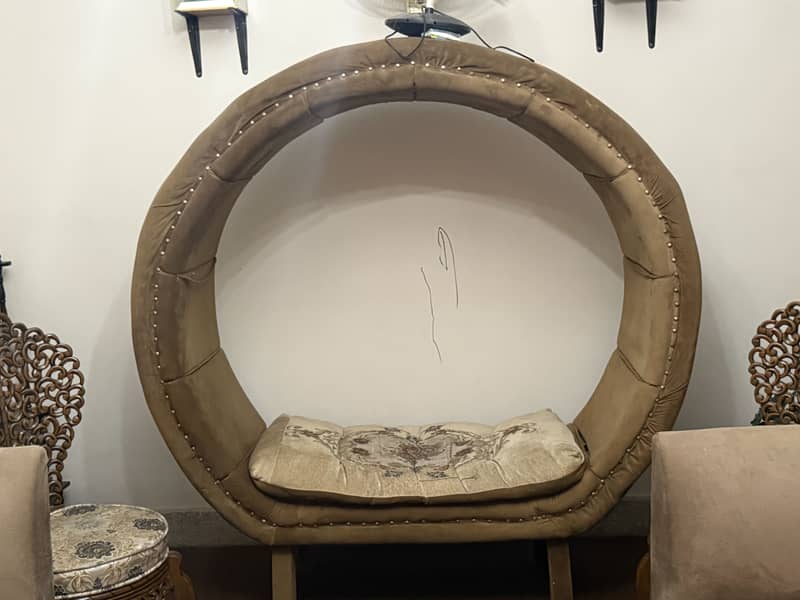 Round shape Sofa 0