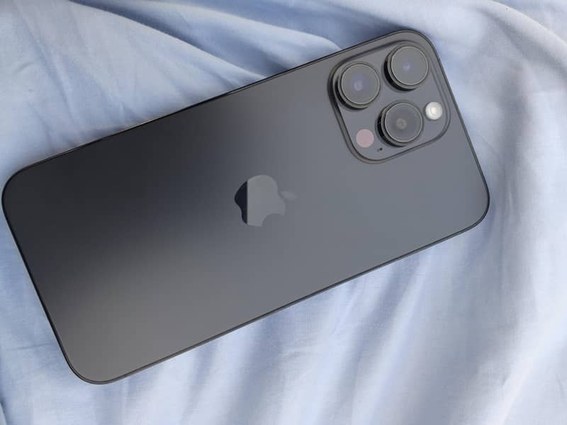 Apple iPhone 14 Pro Max 2