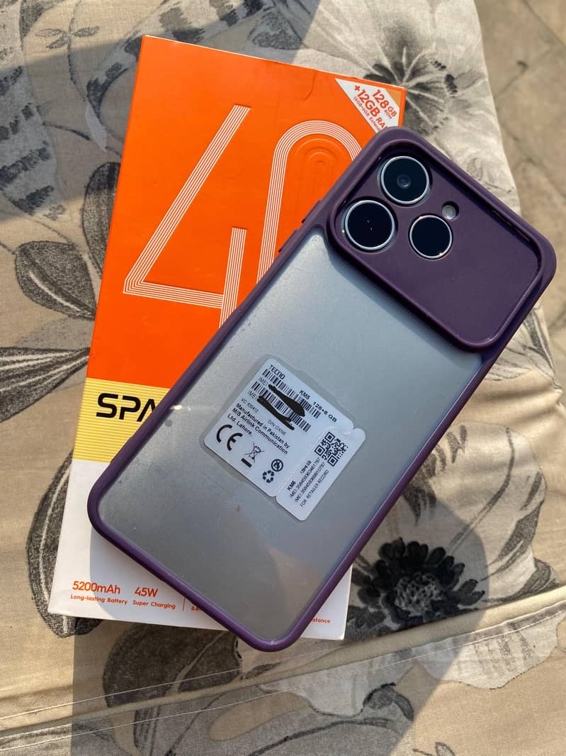 Tecno Spark 40 5