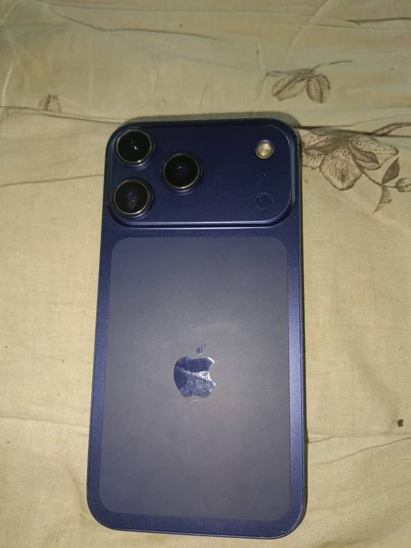 Apple iPhone XR 2