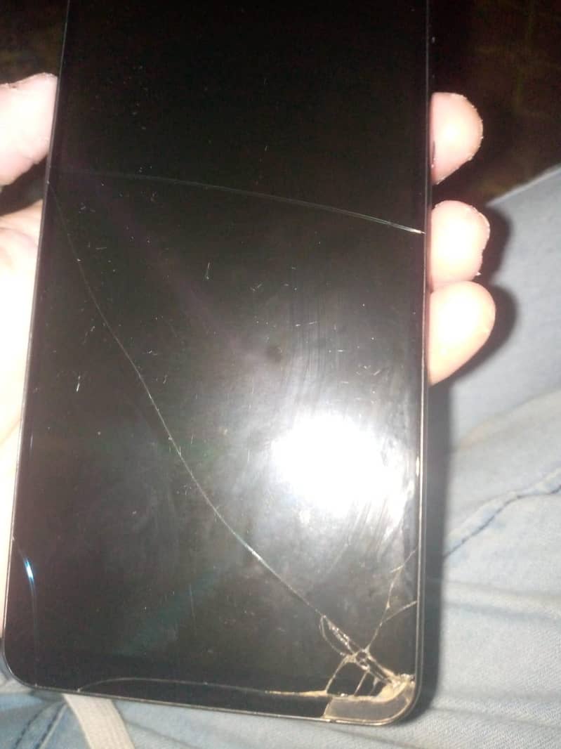 Aquos 05g basic 1