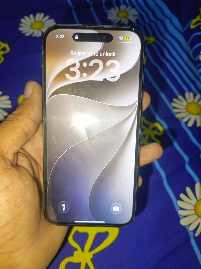 iPhone 15 1