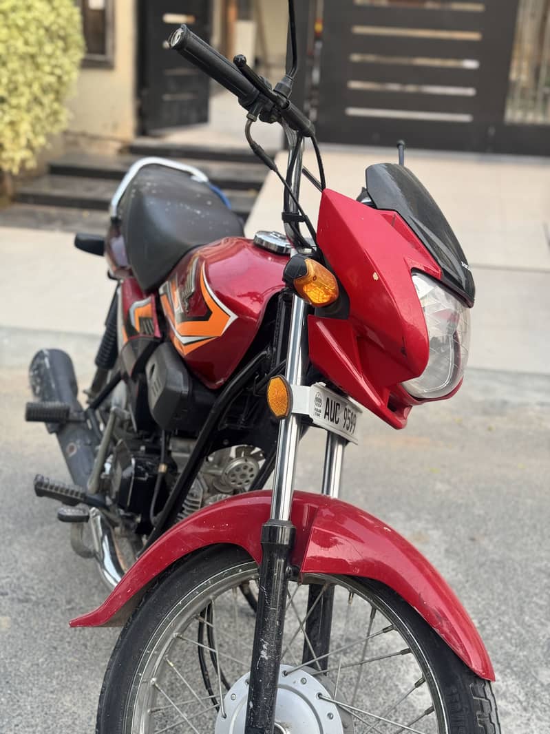 Honda 100 1