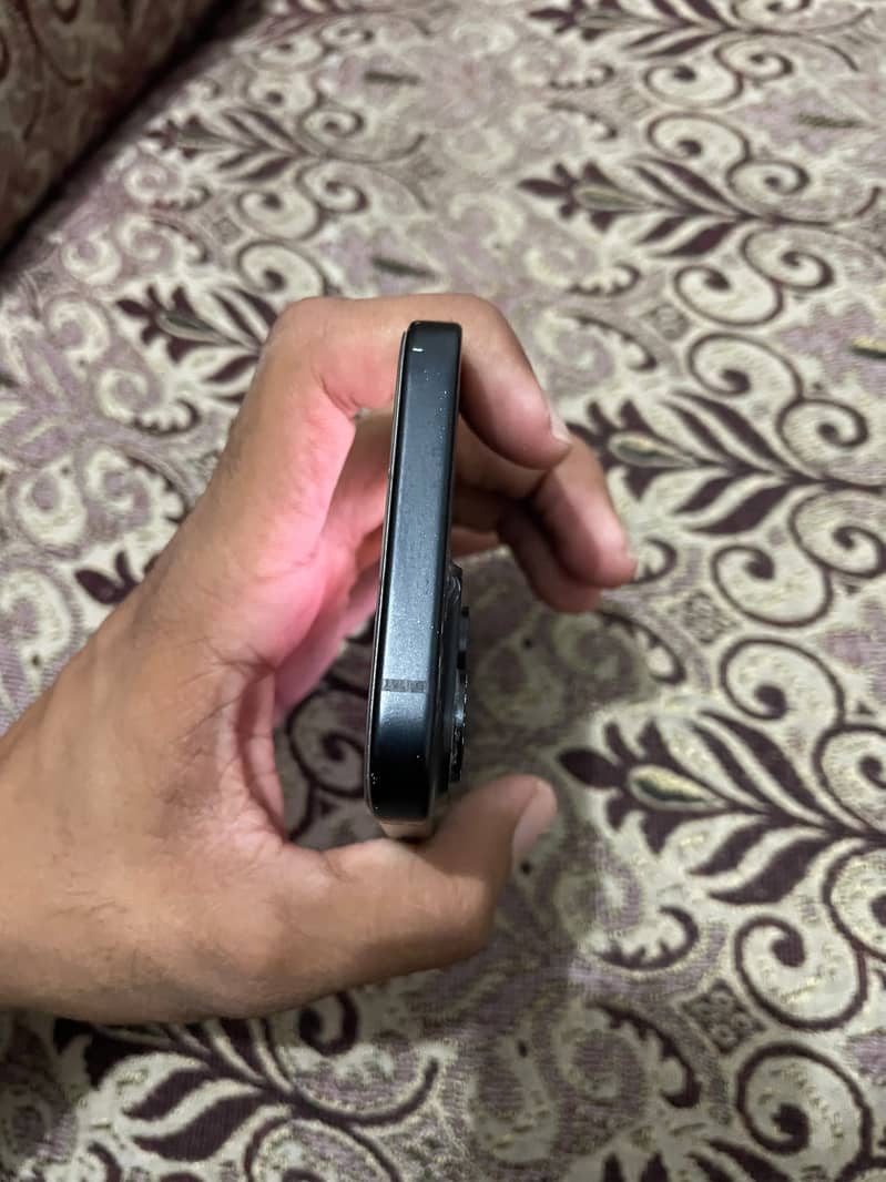 Apple iPhone 15 0