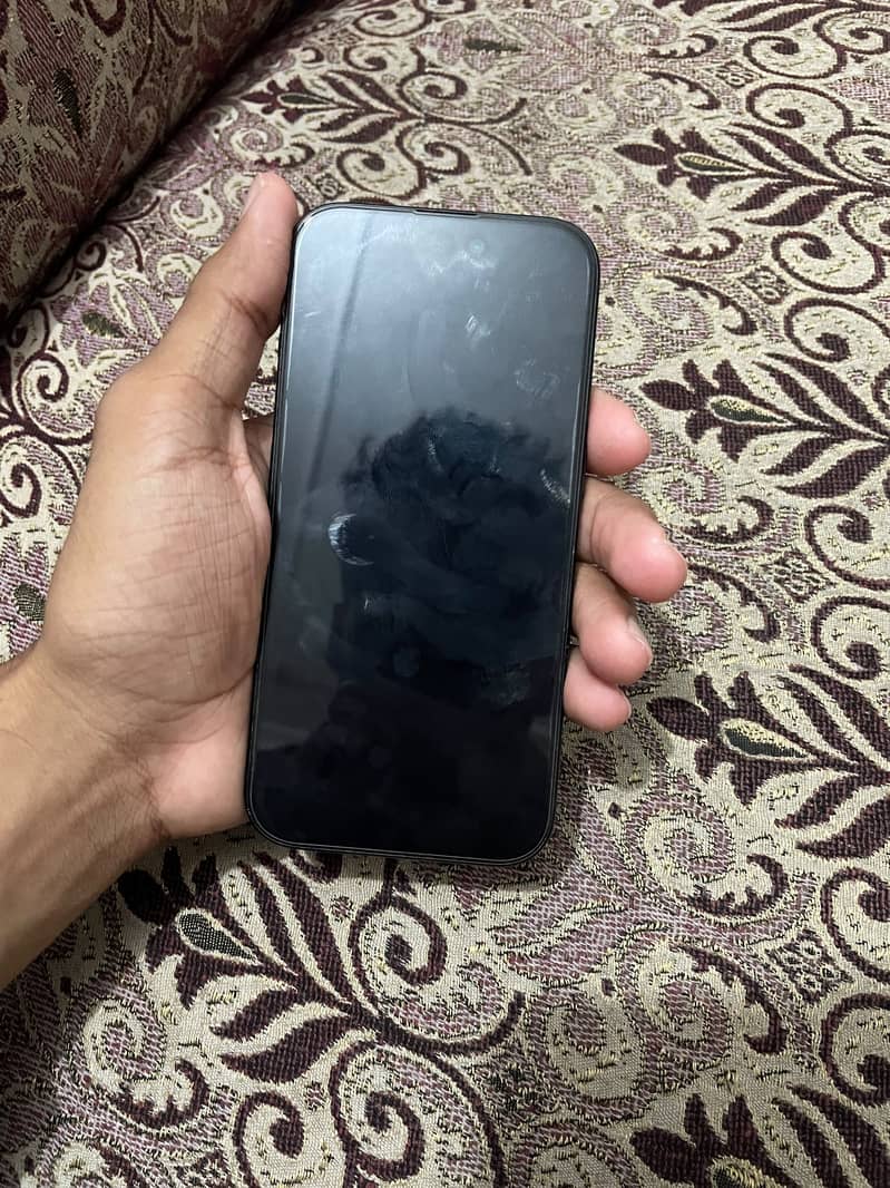 Apple iPhone 15 5