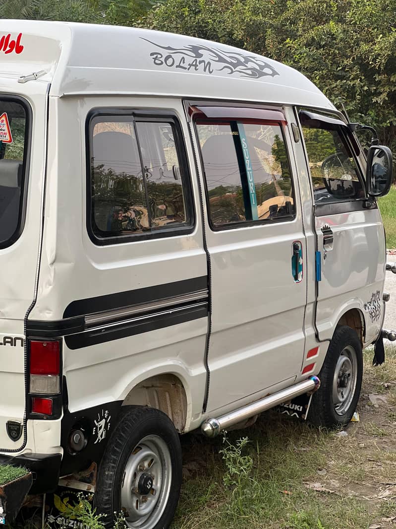 Suzuki bolan 4