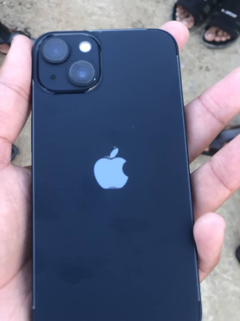 Apple iPhone 13 1