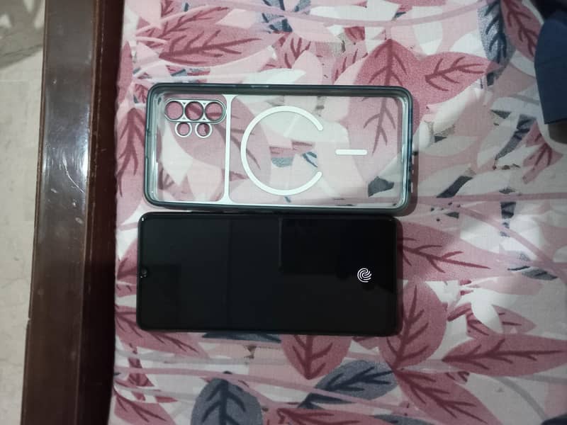 Samsung Mobile A32 10