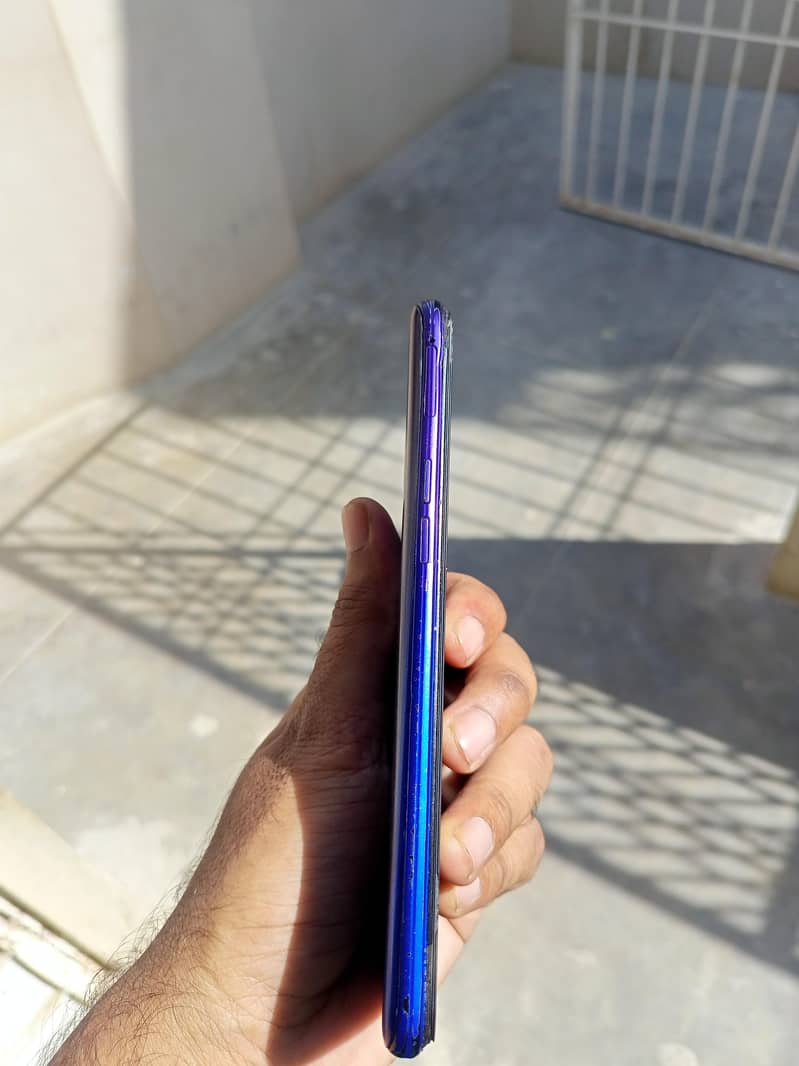 Realme 5 Pro 3
