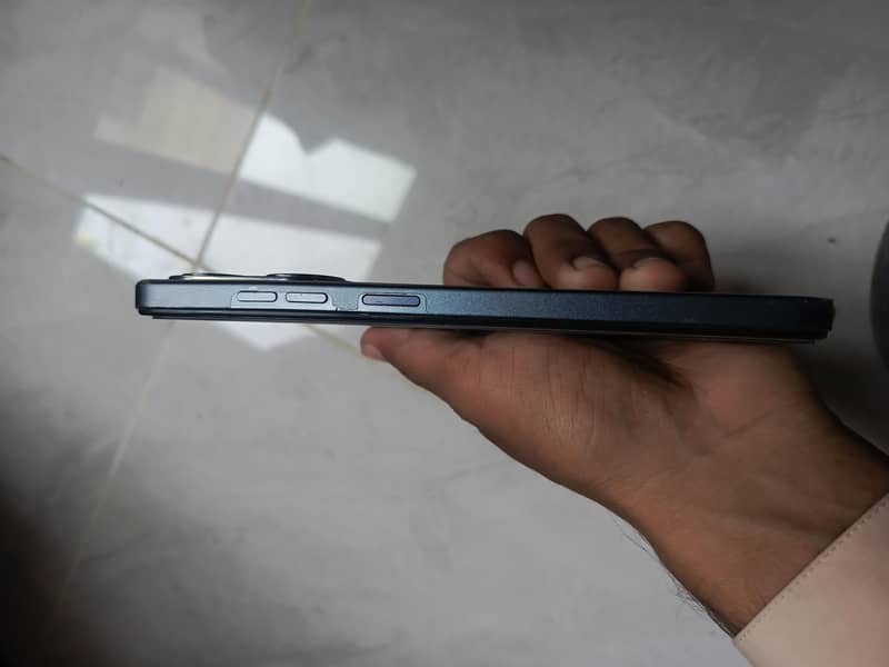Tecno Spark 20 6