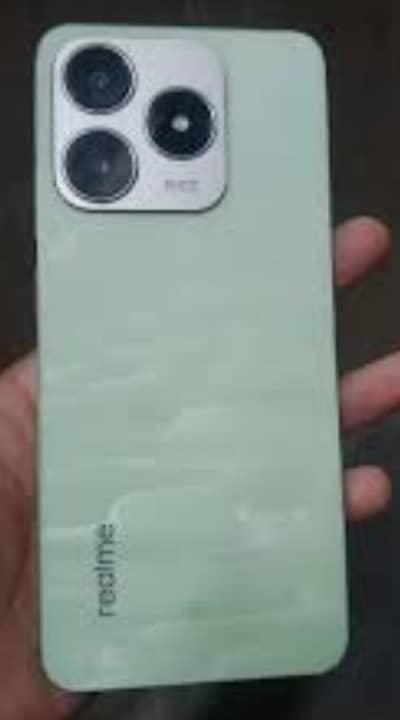 Realme C63