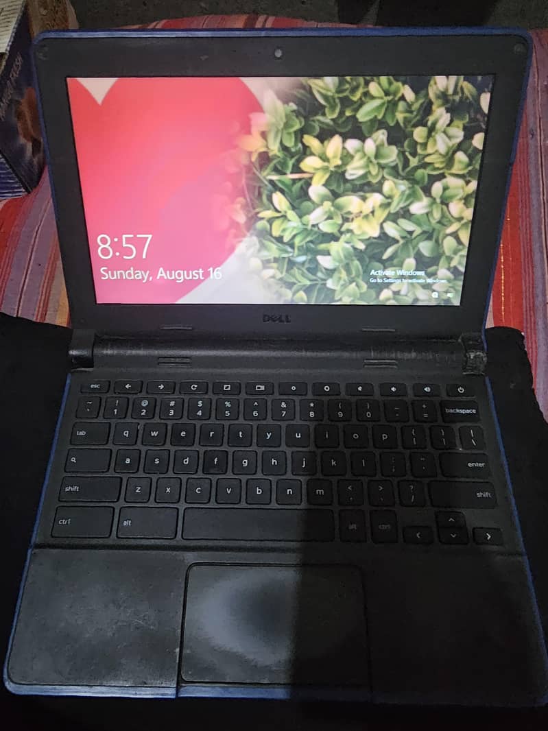 Dell chormbook 1