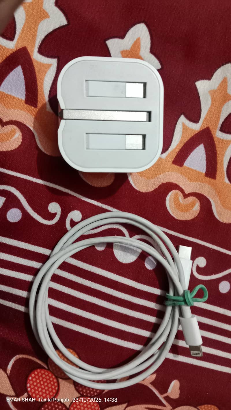 35W Adapter + Cable - Box Pack* 3