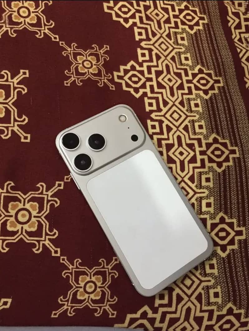 Iphone 11 convert 17 pro 1