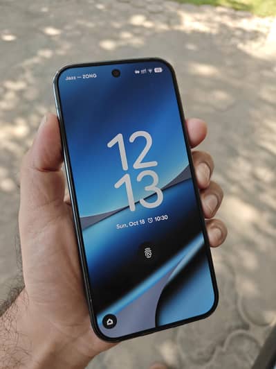 Google Pixel 10 Pro 512GB PTA like new water pack