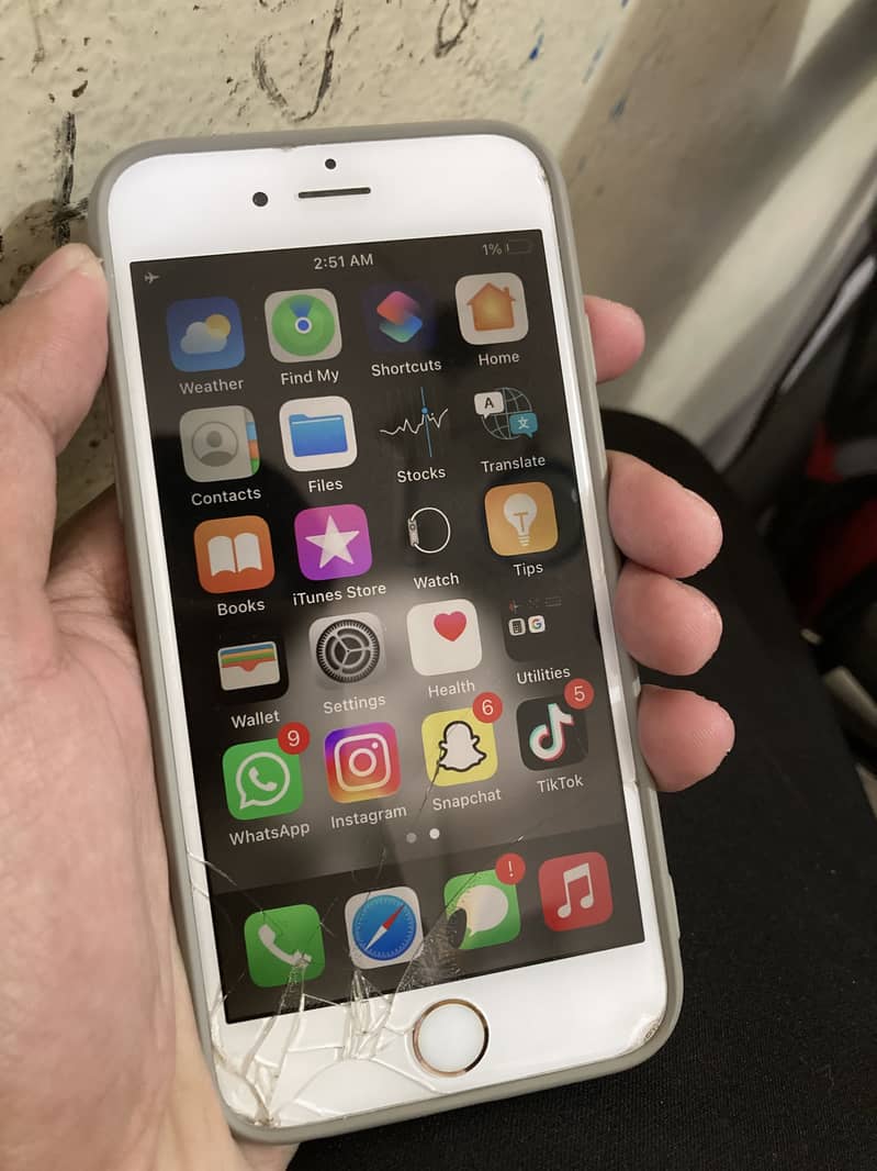 Apple iPhone 6S 3