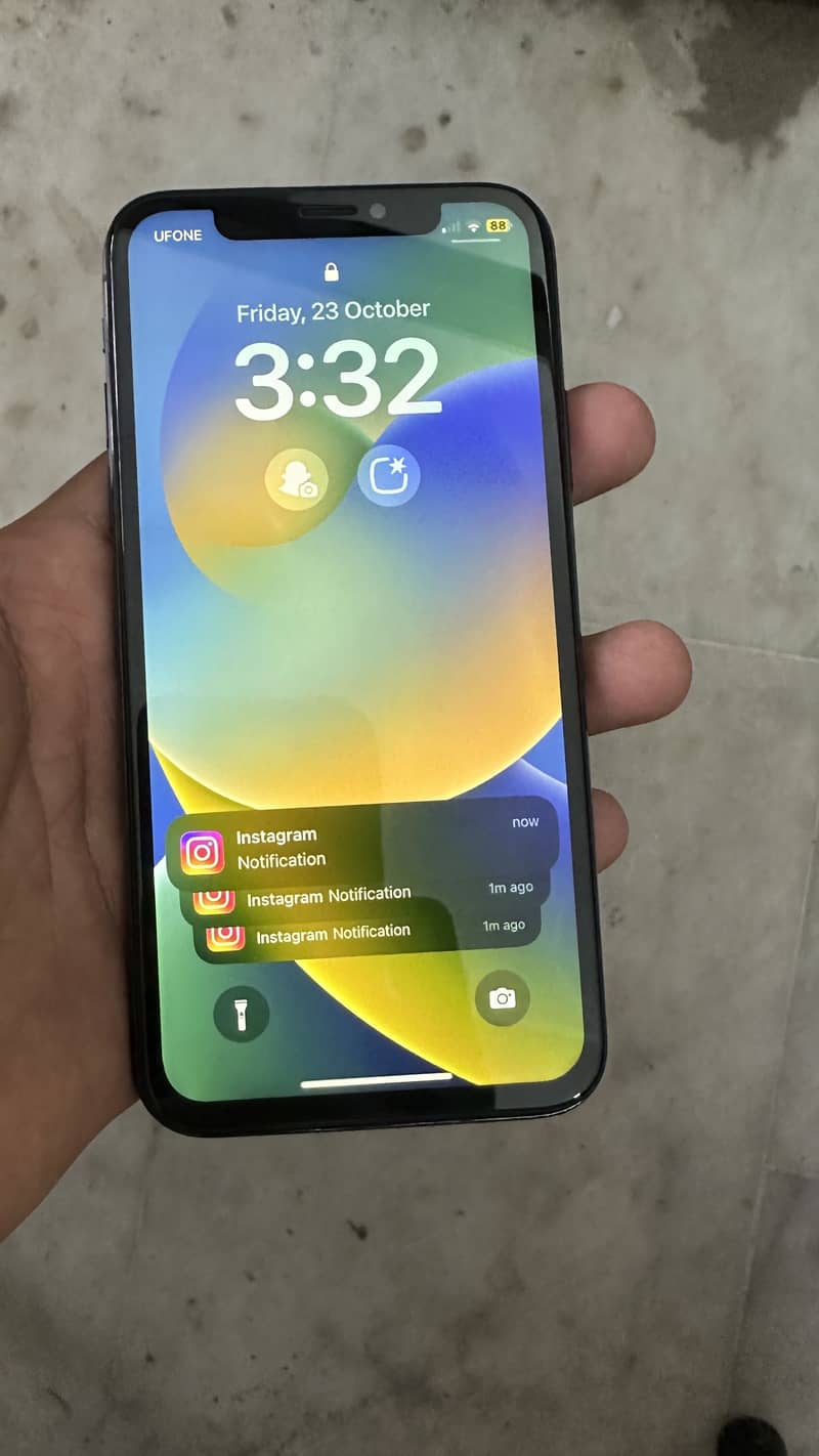 Apple iPhone X 6