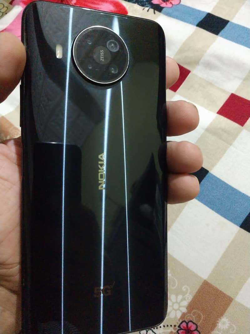 Nokia 8v 5g 1