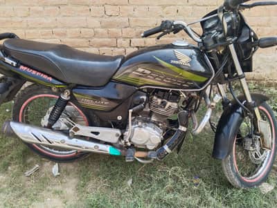 honda125 delux