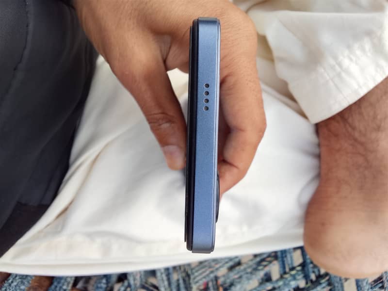 Tecno Spark 20C 3