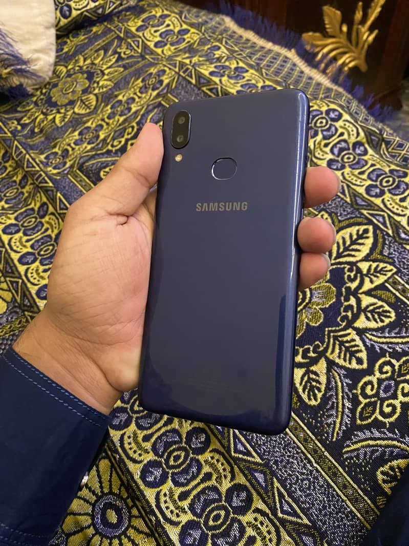 Samsung Mobile A10S 3