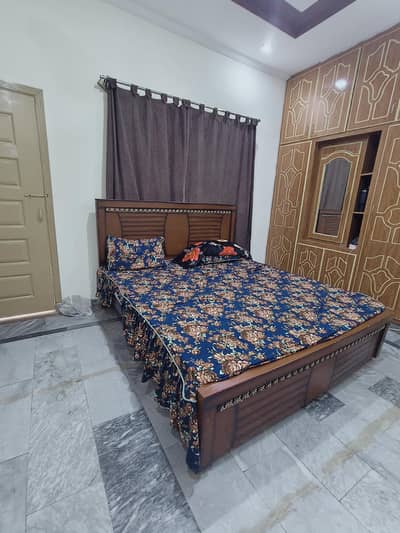 Bed with 5 inch mattress