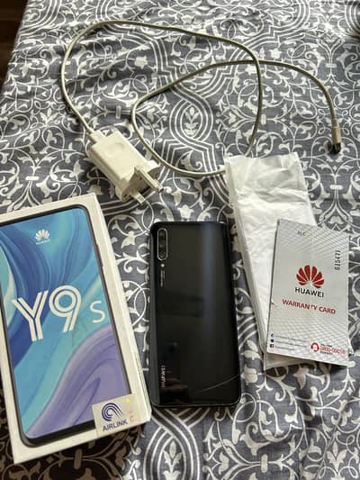 Huawei Y9s